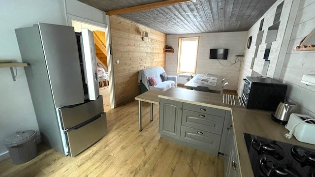 MUROL, maison de ville avec studio